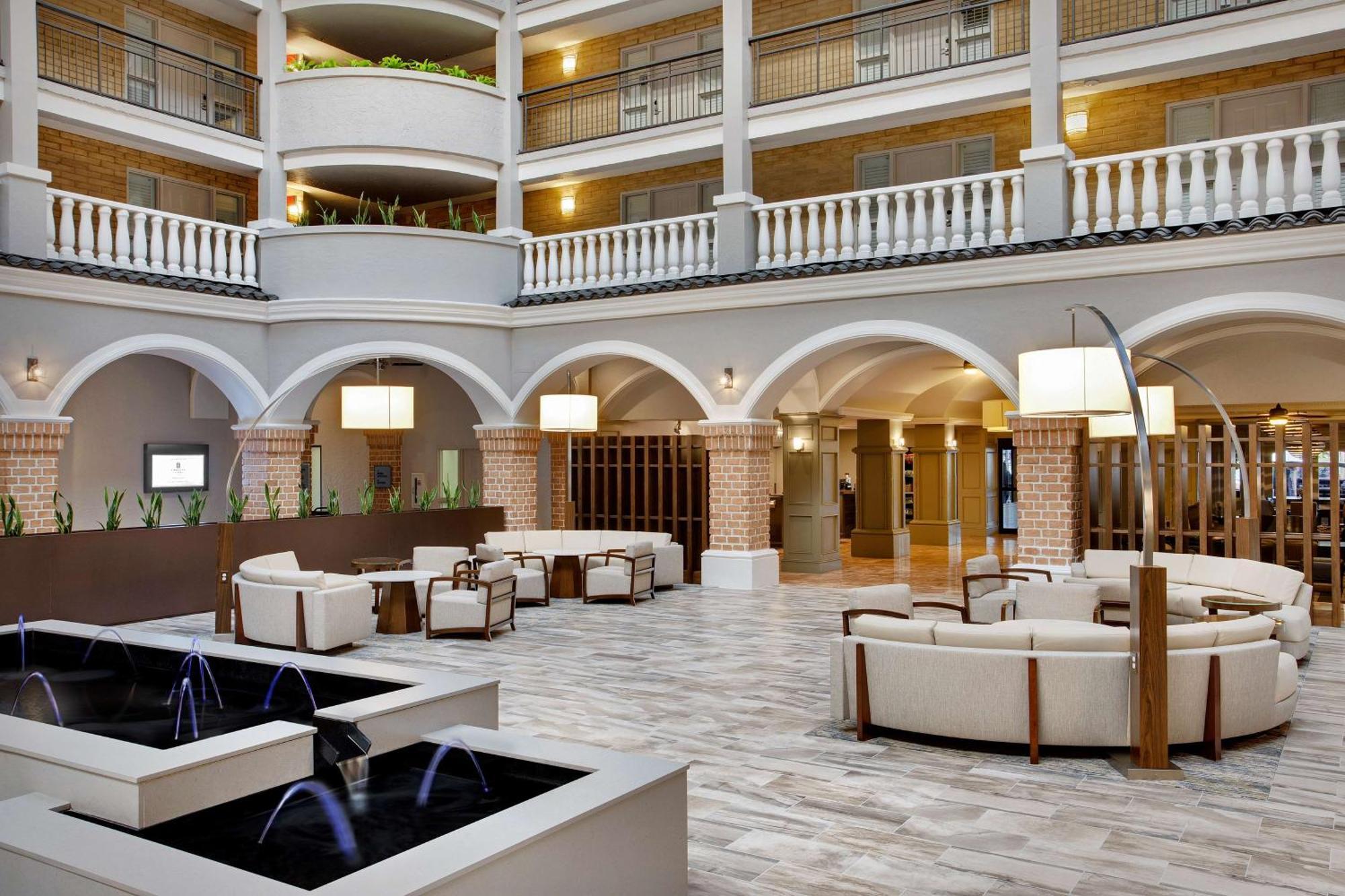 Embassy Suites By Hilton Orlando International Drive Convention Center Williamsburg Exterior photo