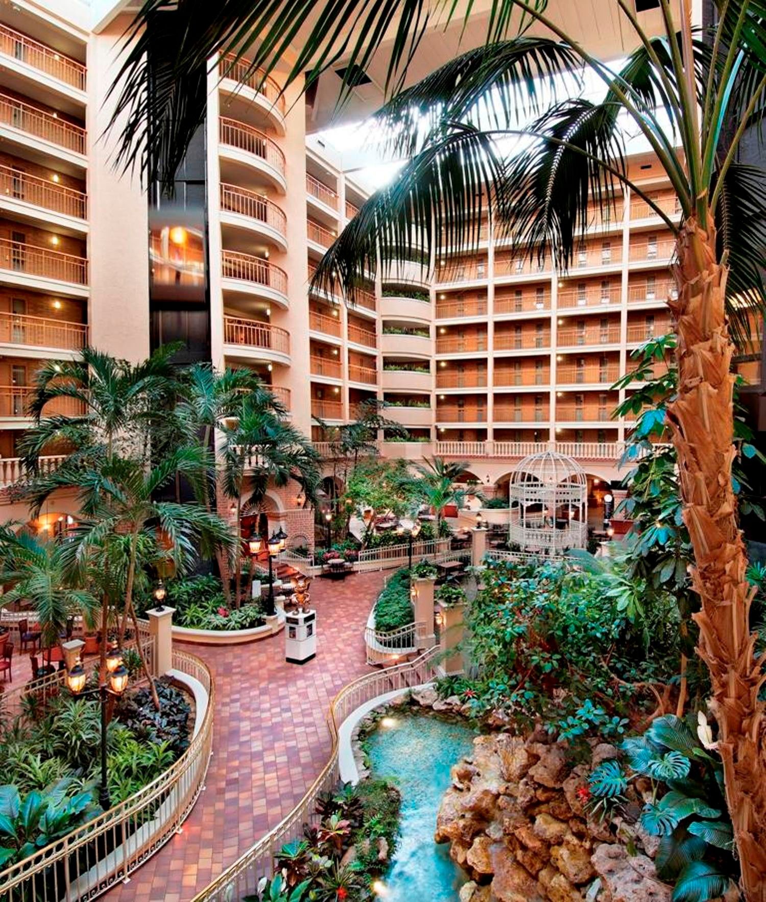Embassy Suites By Hilton Orlando International Drive Convention Center Williamsburg Exterior photo