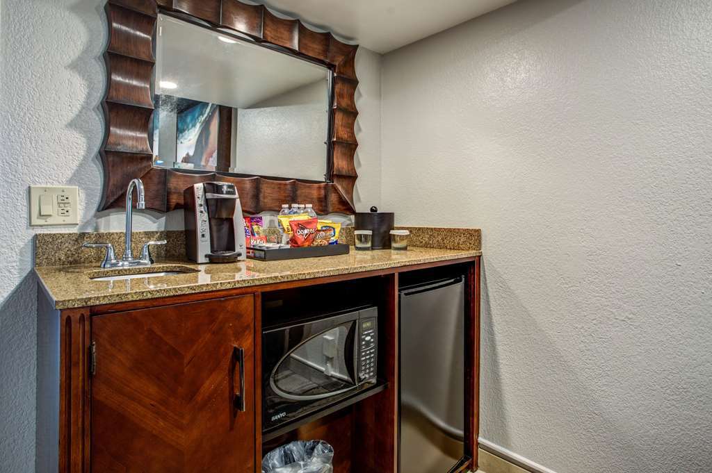 Embassy Suites By Hilton Orlando International Drive Convention Center Williamsburg Room photo